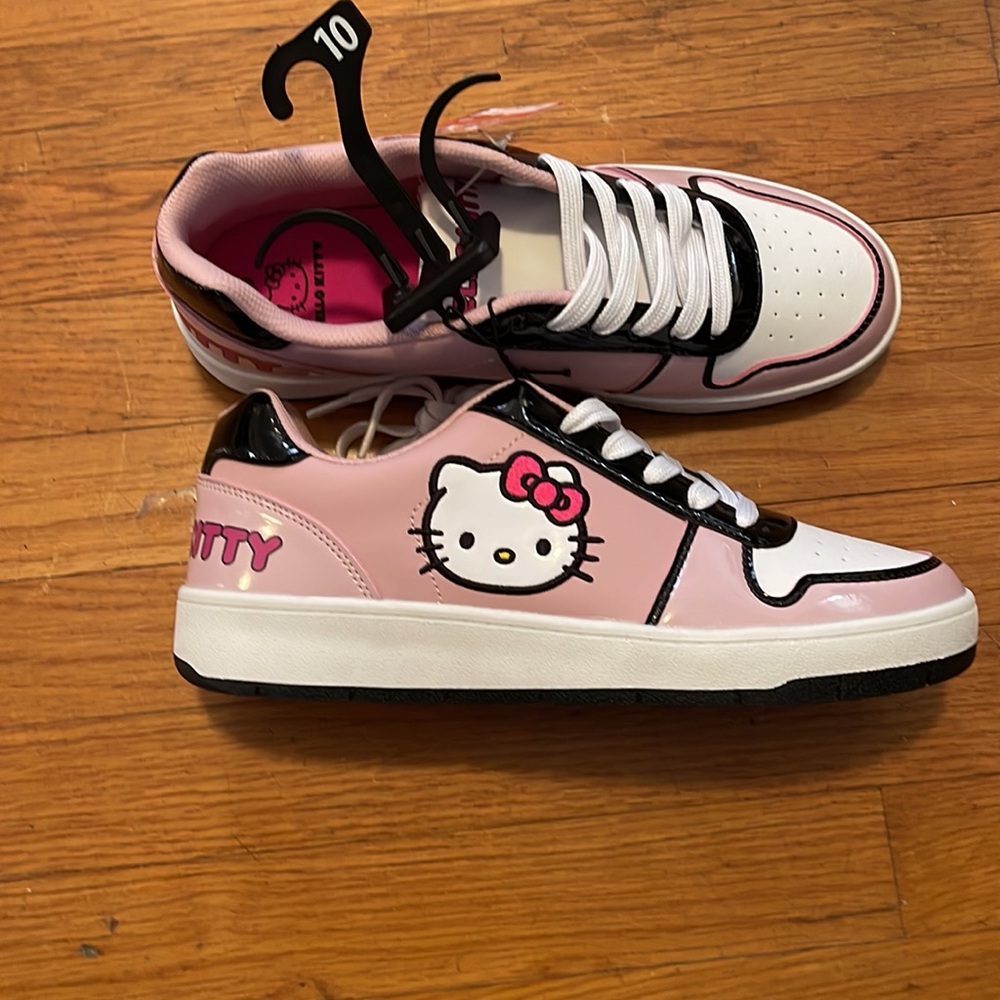 Hello Kitty New Sneakers